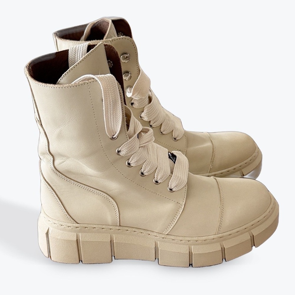Alohas Can Can Cream Leather‎ Combat Boots Chunky Lug Sole Made in Spain Size 39